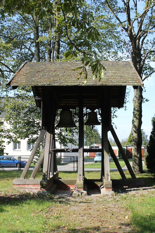 freistehender Glockenstuhl