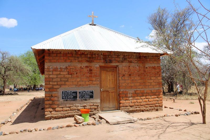 Neue Kirche der Hadzabe
