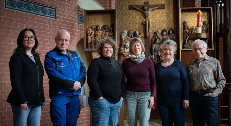 Von links nach rechts: Hannah Poppe, Peter Heidmann, Henrike Block, Claudia Huss, Dorina Weber, Bernd Ruchhöft