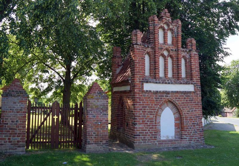 Die Marienkapelle in Levenhagen gilt als die kleinste Kapelle im Norden Deutschlands.