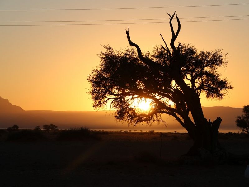 Sonnenaufgang bei den Sanddünen