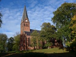 Bläsermusik im Kerzenschein mit dem \Posaunenchor an der Müritz\und anderen Bläserinnen und Bläsern. Die Leitung hat der Landesposaunenwart Martin Huss Bläsermusik im Kerzenschein mit dem \Posaunenchor an der Müritz\und anderen Bläserinnen und Bläsern. Die Leitung hat der Landesposaunenwart Martin Huss