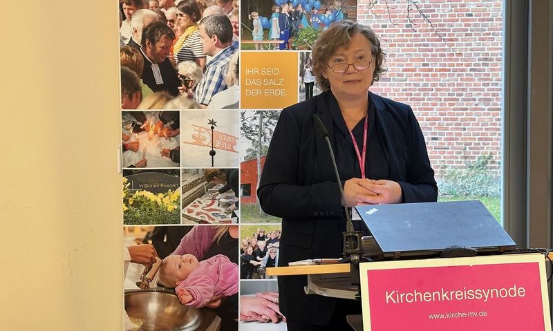 Henrieke Regenstein stellte den Bericht des Diakonischen Werkes MV vor