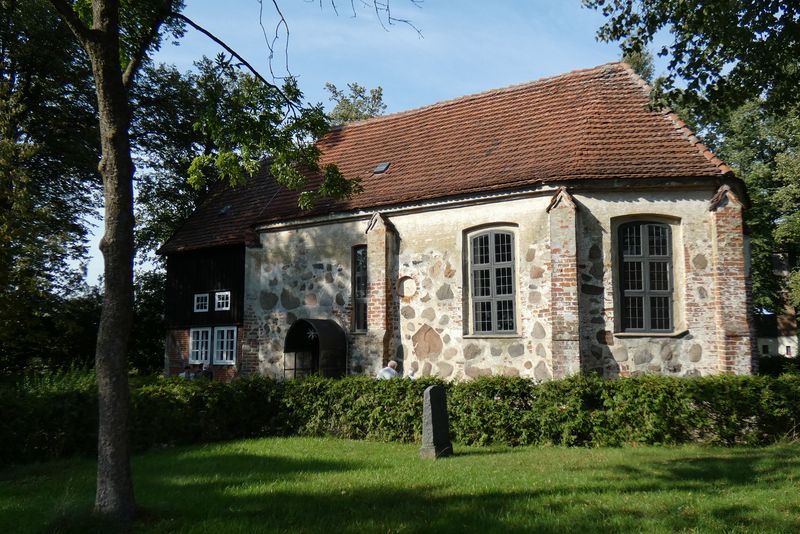 Kirche Dütschow