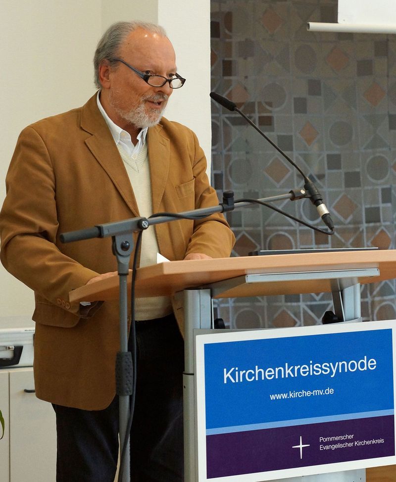 OKR Sebastian Kriedel bei seinem Grußwort