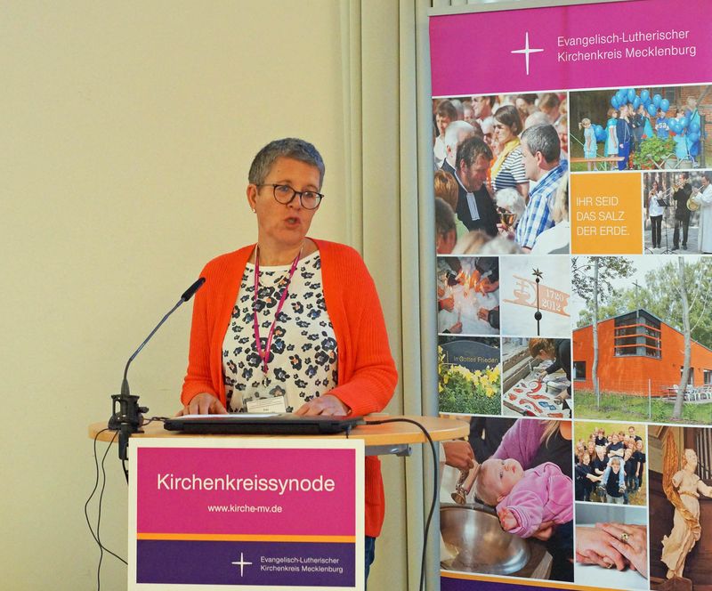 Sylvia Schacky berichtet aus dem Ausschuss Dienste und Werke