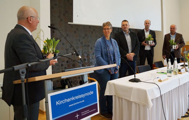 Die Pröpste gratulieren dem neuen Präsidium